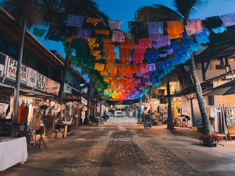 Discovering Sayulita’s Nightlife Scene
